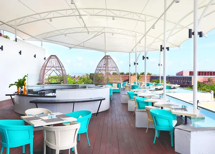 Hotel De Vins Sky Seminyak (Bali)